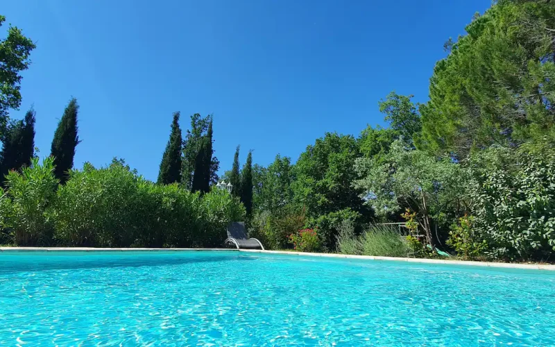 piscine gros plan